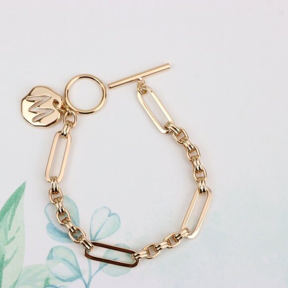 "Rose Gold Toggle Bracelet with M Charm and Chunky Link Chain, XPBL0893 - Picture 4 of 12